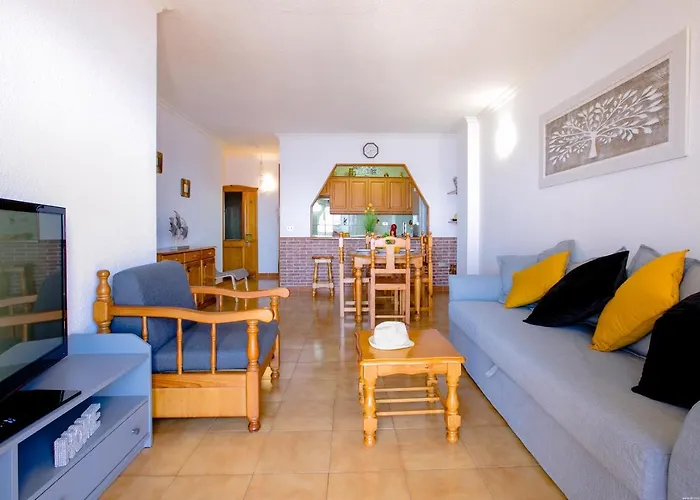 Front Line Ocean View 2bed Wi-fi Your Apartman *