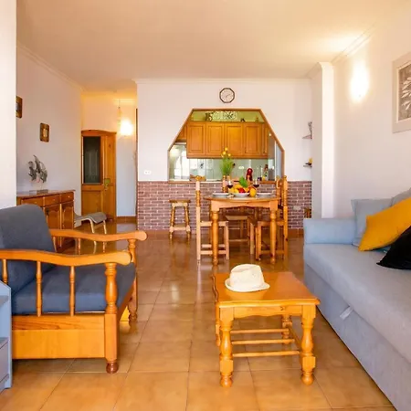 Front Line Ocean View 2bed Wi-fi Your