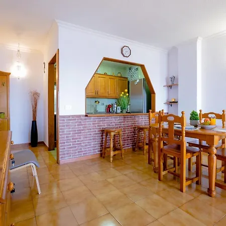 Front Line Ocean View 2bed Wi-fi Your